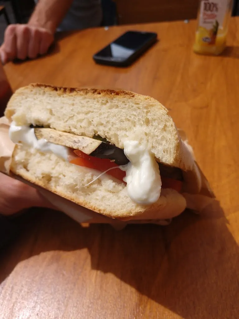 Giulio Loforese_PanVinaio_Piombino_review