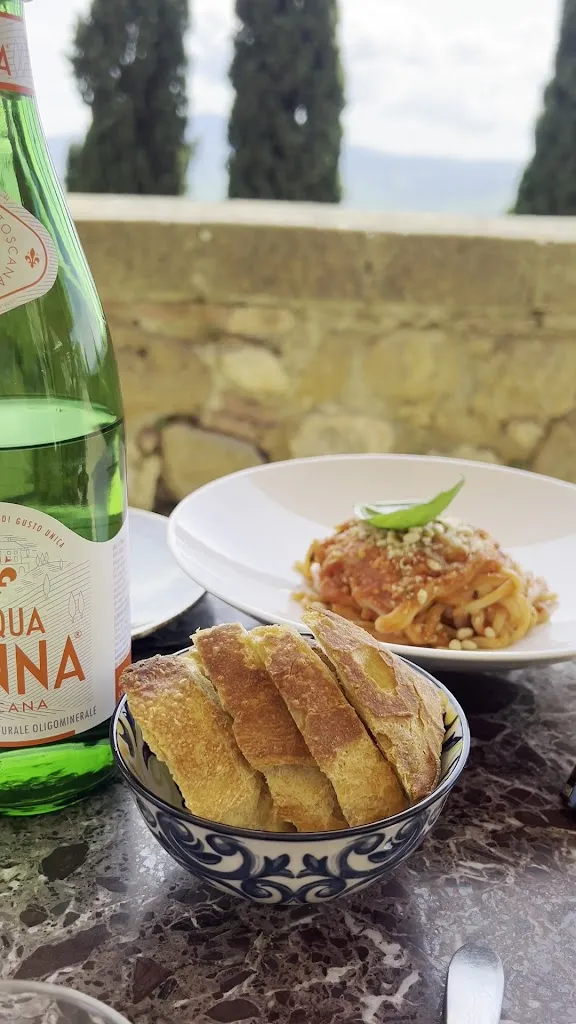 Sofía Acosta_Idyllium_Pienza_avis