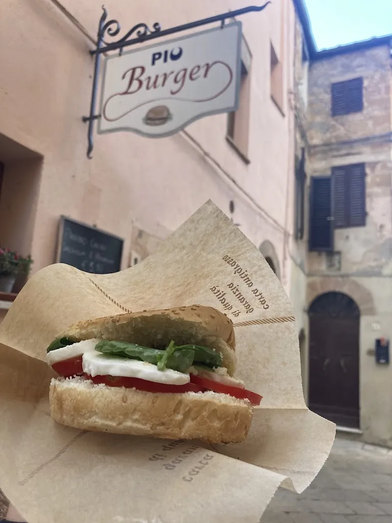 Constance_Pio Burger_Pienza_review