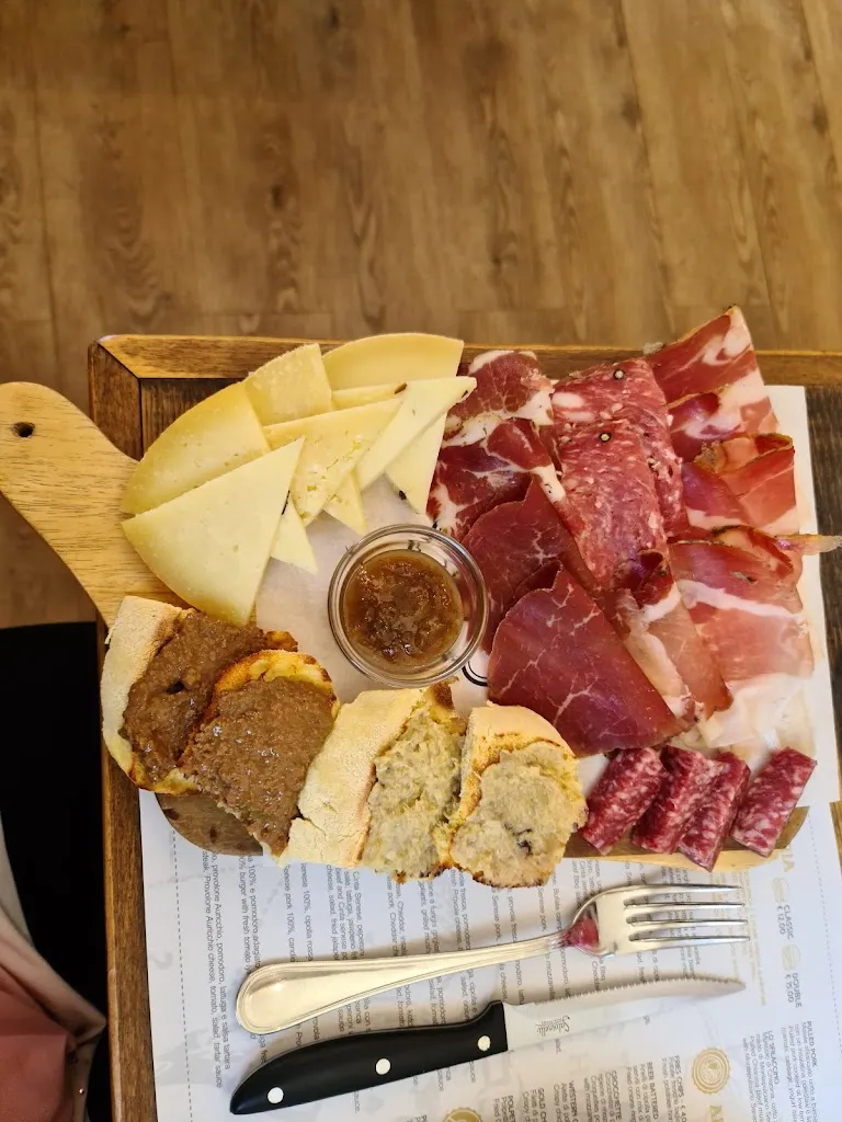 Menü_Bbq CHIANINA STATION Pienza_Pienza_Bild_9