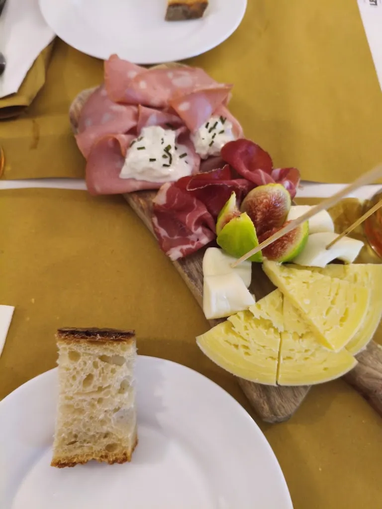 LEKO di Monte Sant'Angelo - Aperitivi, pinse, panini e birra artigianale_Monte Sant'Angelo_slider_image_3