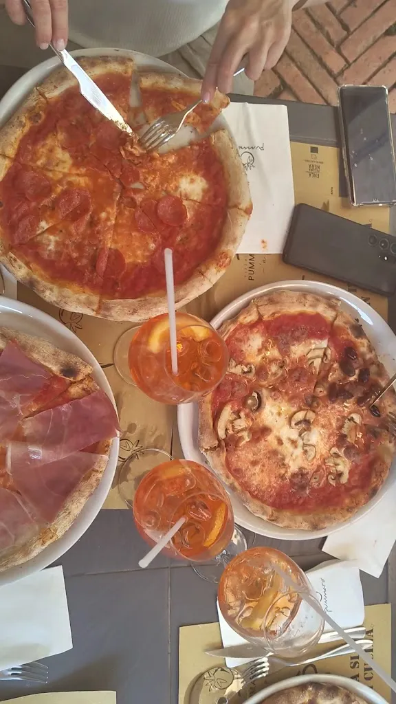 Pizzeria Pummaro'_Pienza_slider_image_2