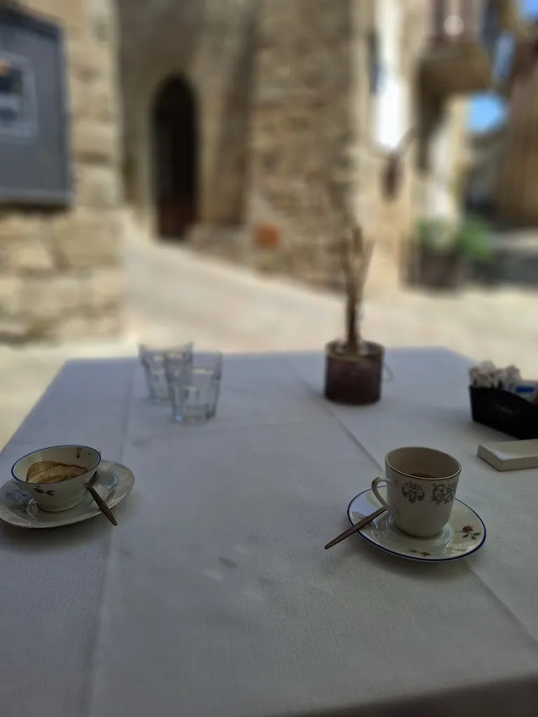 Lúcia Szabó-Szontágh_Osteria Fra Paolino_Pienza_recensione