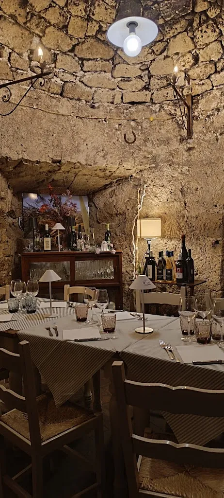 Trattoria Il Grillo_Pitigliano_slider_image_3