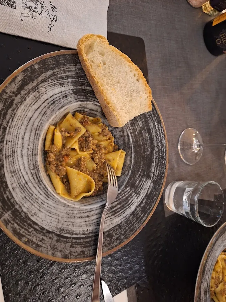 Martin Edwards_Dalla Pepita_Pitigliano_review