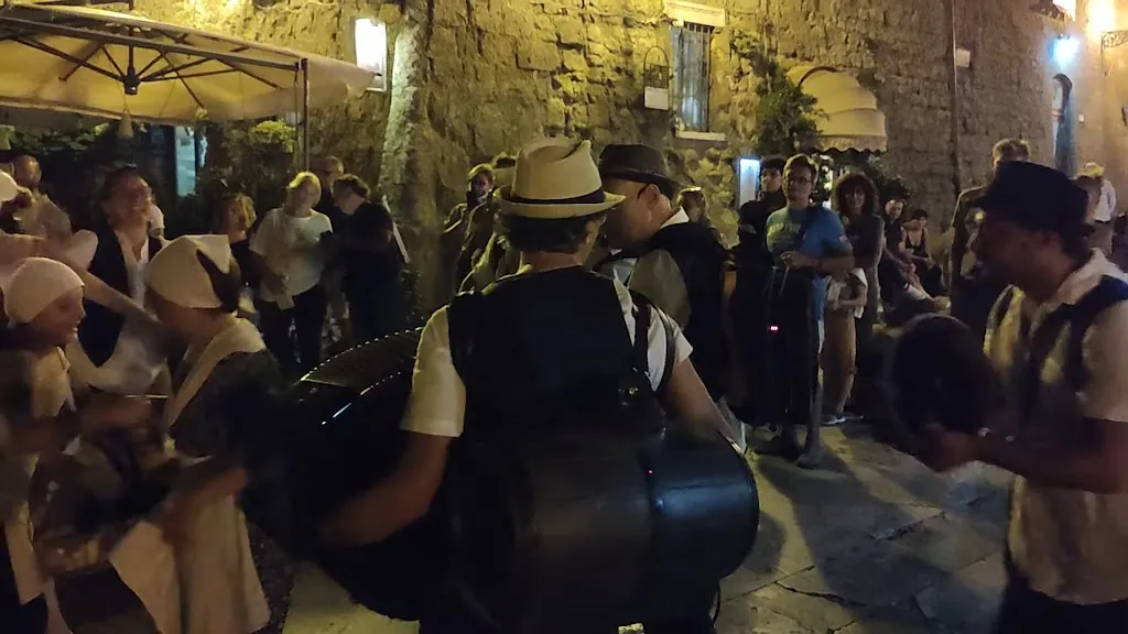 IL TUFO ALLEGRO di Pichini Domenico_Pitigliano_slider_image_2