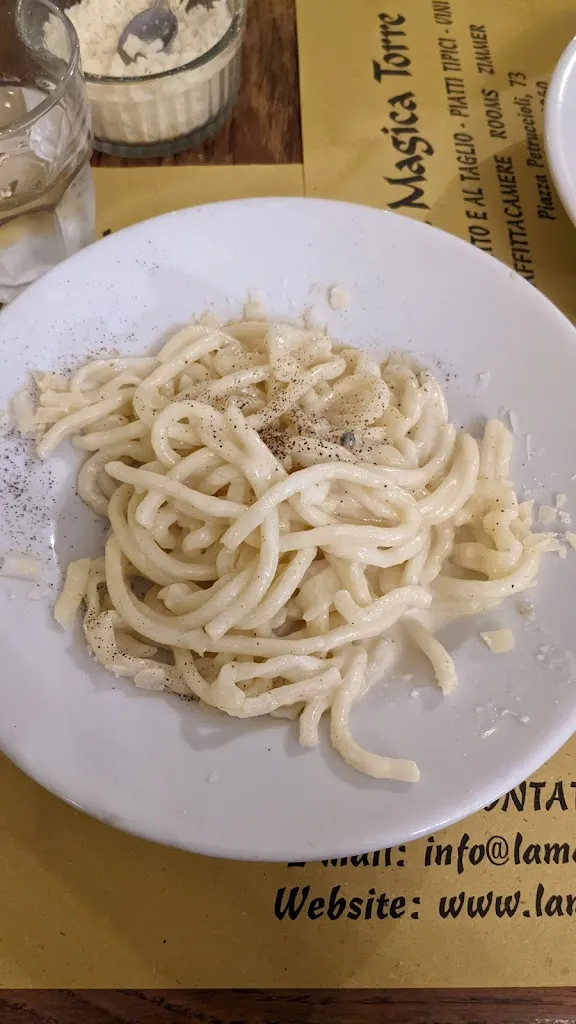 Travis Tai_B&B La Magica Torre_Pitigliano_review