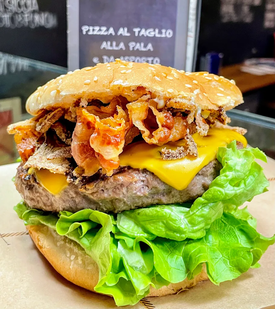 Piccadilly_Pitigliano_slider_image_3