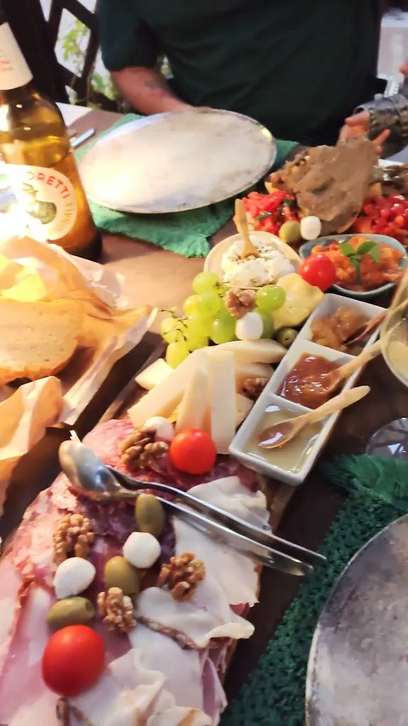 Antica Osteria Di Bazzino_Poggibonsi_slider_image_2