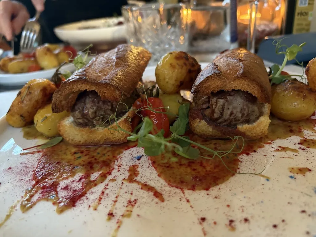 Malcolm Goodall_Bastian Contrario Ristorante Pizzeria_Pontassieve_recensione