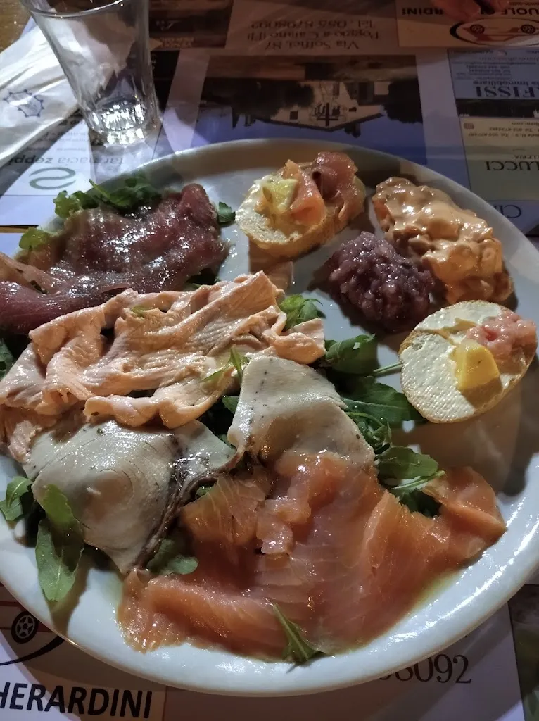 Giovanna B_Circle M.C.L. THE GOLDEN LADLE_Poggio A Caiano_review