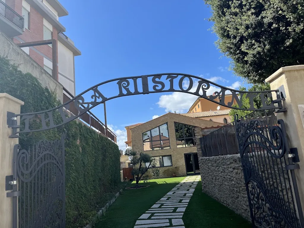 Karen Howe_Theca ristorante_Pomarance_review