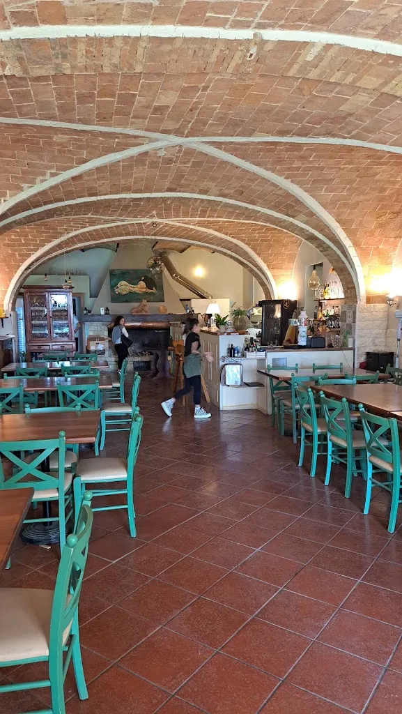 Ristorante Il Viottolo restaurant in Pomarance