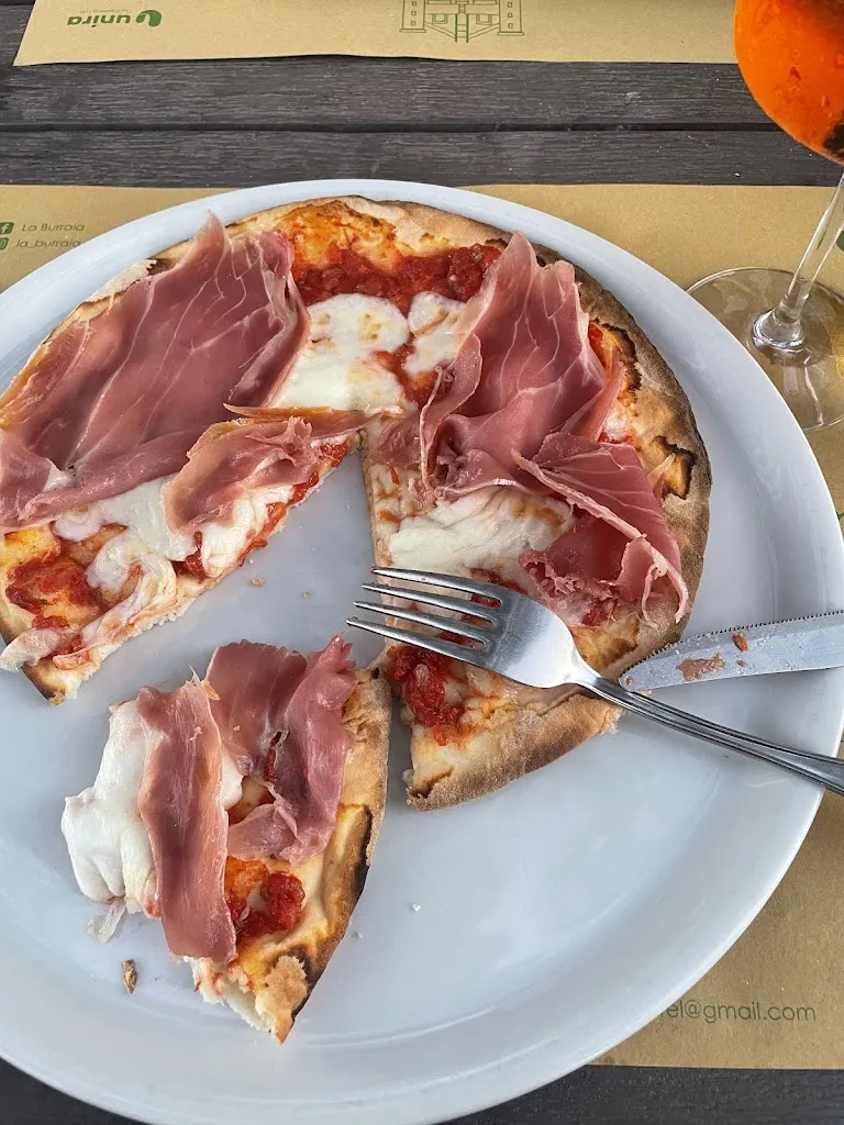 Frida Ramsland_Ristorante Pizzeria La Burraia_Pomarance_review