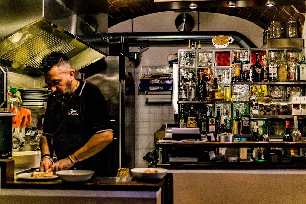 Osteria 5 all'Undici restaurant in Pomarance