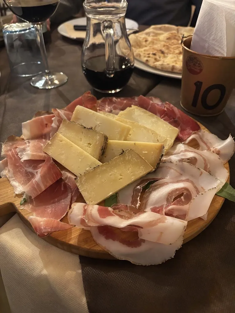 La Sfornata MONTEMESOLA_Montemesola_slider_image_3