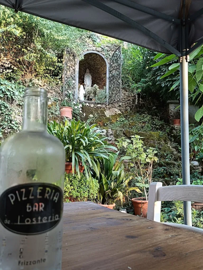 Corine Van Hooft_Pizzeria Bar de l'Osteria_Pontestazzemese_review