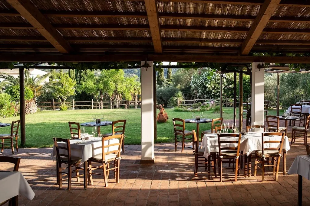 Ristorante Sapereta_Porto Azzurro_slider_image_1