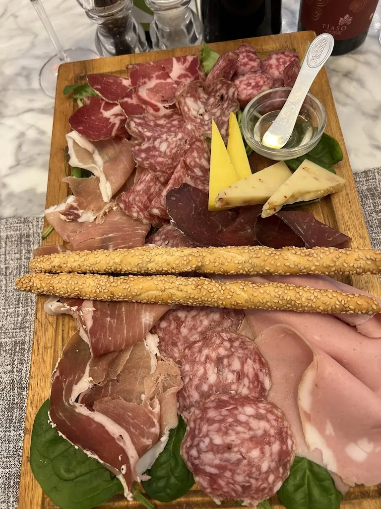 Anne_L'Isola Felice - Porto Ercole_Porto Ercole_reseña