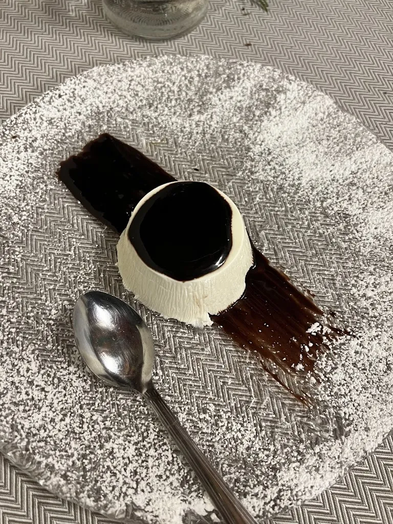 Federico Del Carlo_Ristorante Pizzeria I Gigioni_Porcari_review