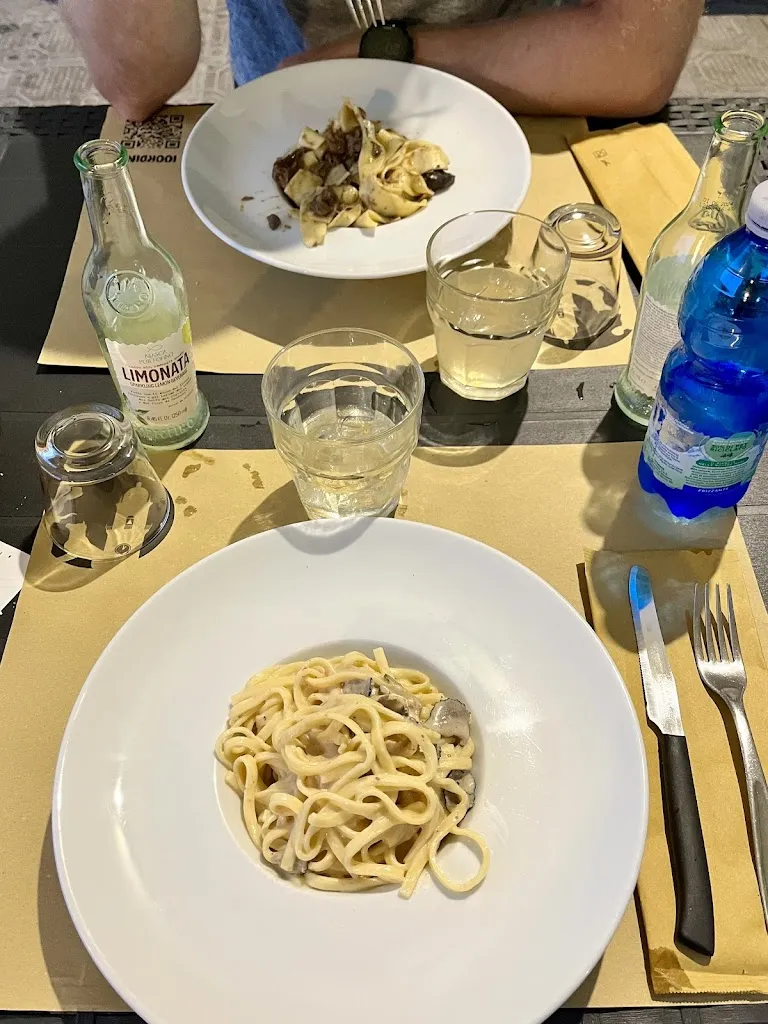 Nikola Hrbkova_Osteria San Francesco e il Lupo_Pontremoli_review