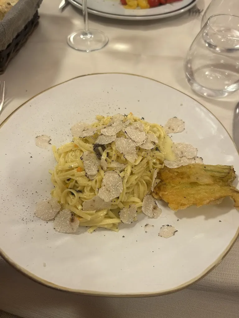 Isabella Cook_Taverna all'Oca Bianca_Pontremoli_review