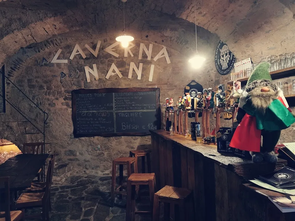 Agostino Bocchi_La Caverna dei Nani_Pontremoli_review