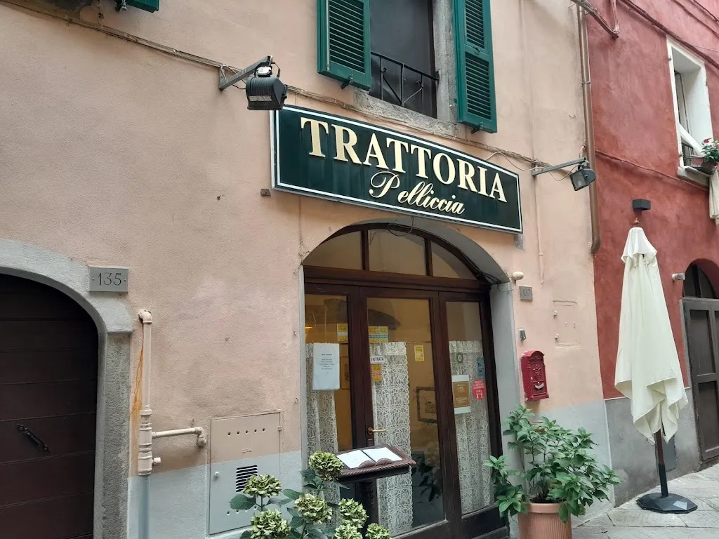 Antica trattoria pelliccia restaurant in Pontremoli