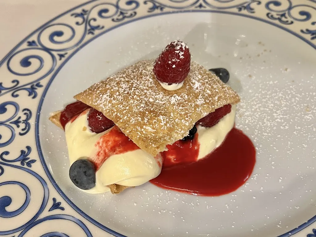 Ristorante Caveau Del Teatro_Pontremoli_slider_image_2