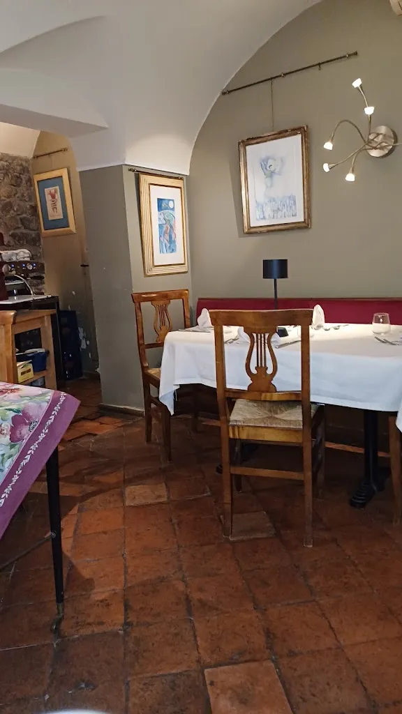 Ristorante Caveau Del Teatro_Pontremoli_slider_image_3