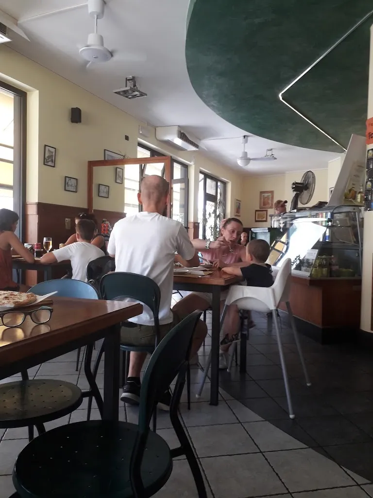 Pizzeria Pecci_Pontremoli_slider_image_1