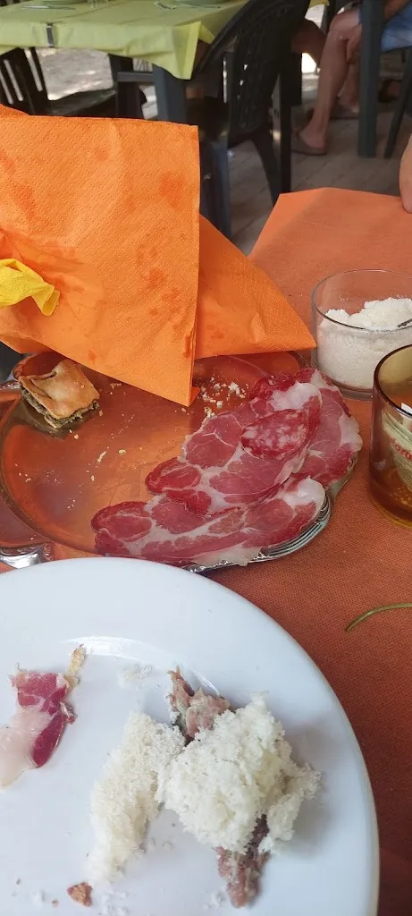 Molis_Trattoria Bar Alimentari Musetti Dina_Pontremoli_review