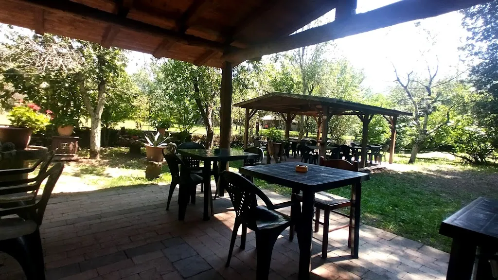 Trattoria Bar Alimentari Musetti Dina restaurant in Pontremoli