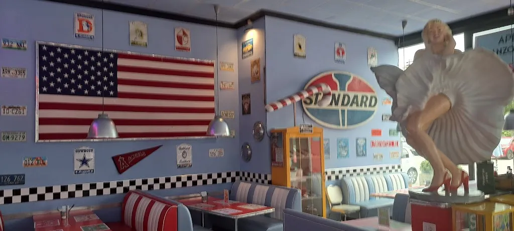 Tony Culletto_1950 American Diner - PONTEDERA_Pontedera_review