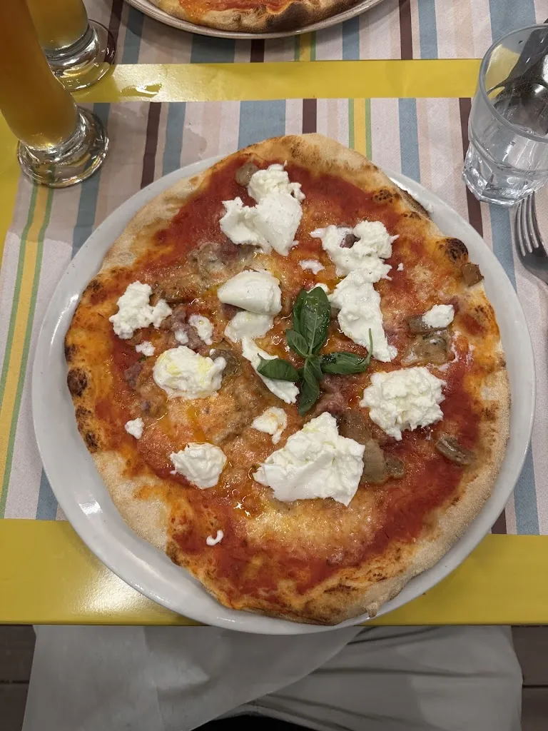 Giacomo D_Pizzeria / Friggitoria Da Belindo_Pontedera_recensione