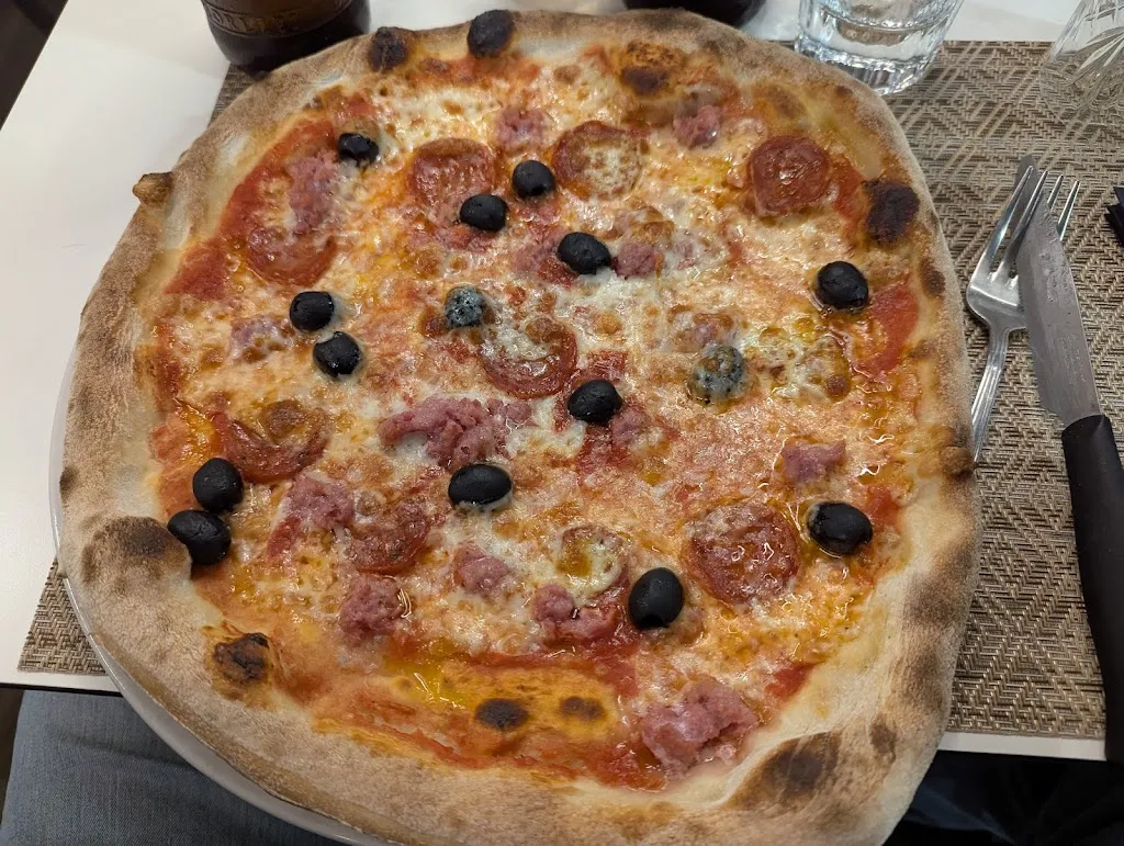 Rewind Pizzeria Ristorante Wine bar & cocktail bar_Pontedera_slider_image_3