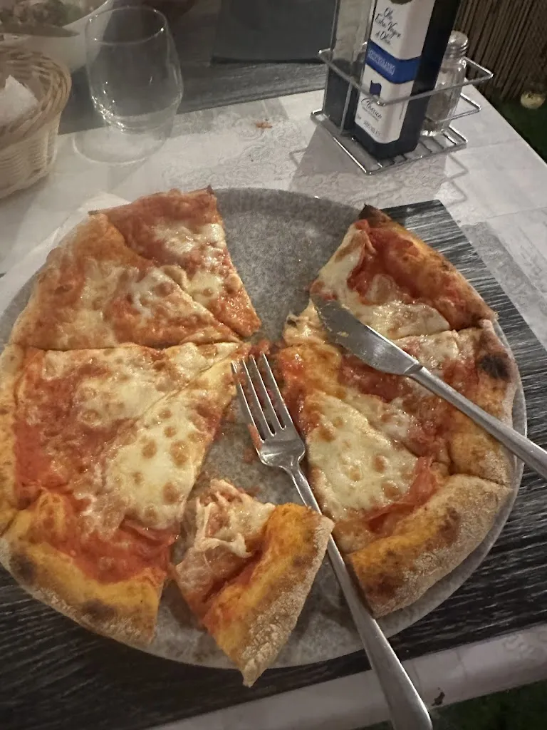 Tiffany Spearing_Il Marathoneta Pizzeria di Meucci Alessandro_Pontedera_Bewertung