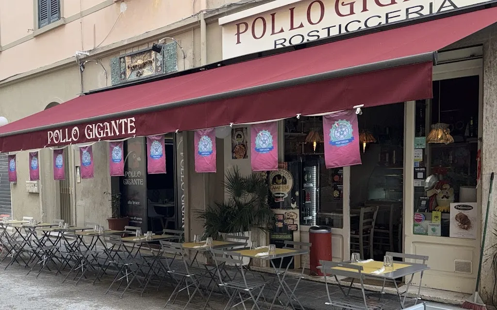 Rosticceria Pollo Gigante restaurant in Pontedera