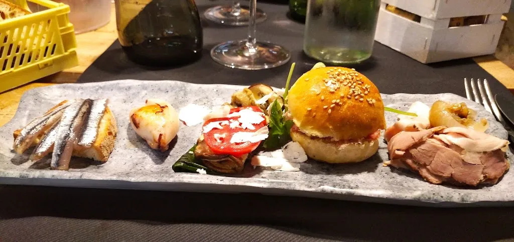 I ManicAretti Eno Bistró_Pontedera_slider_image_3