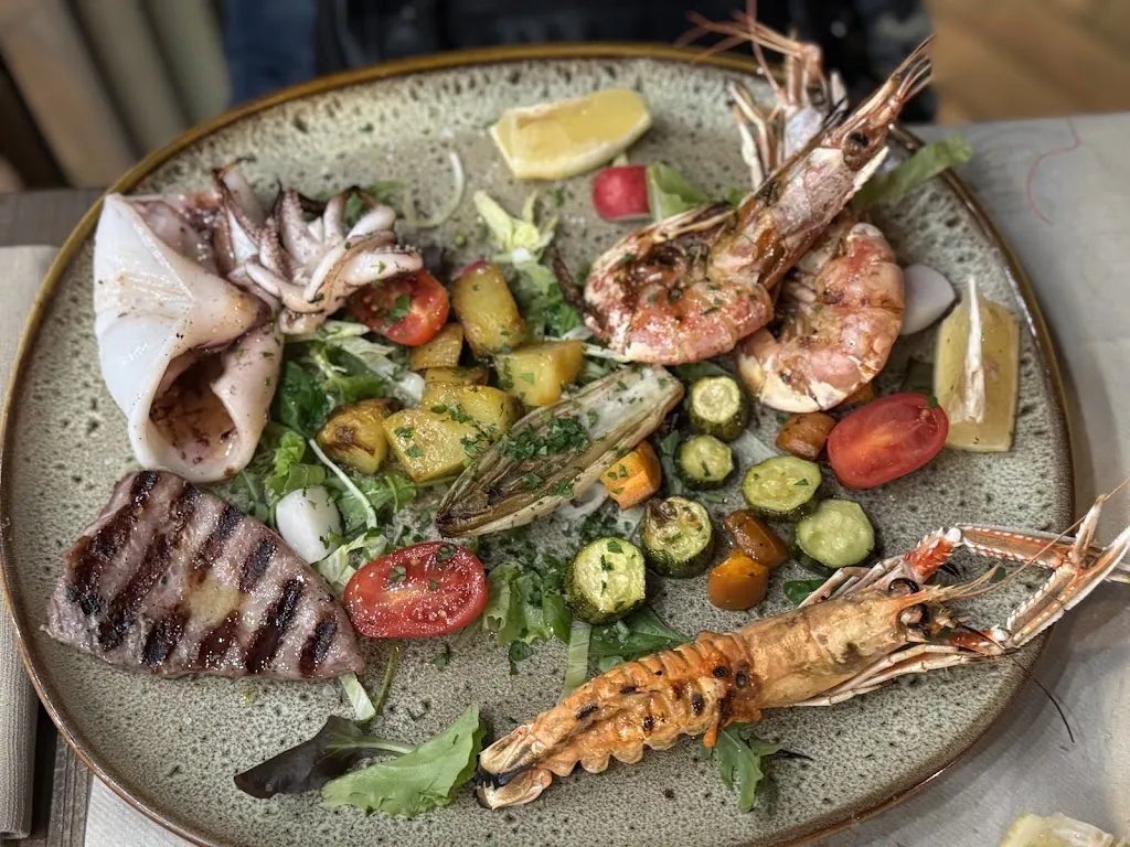 Calata Ristorante_Portoferraio_slider_image_3