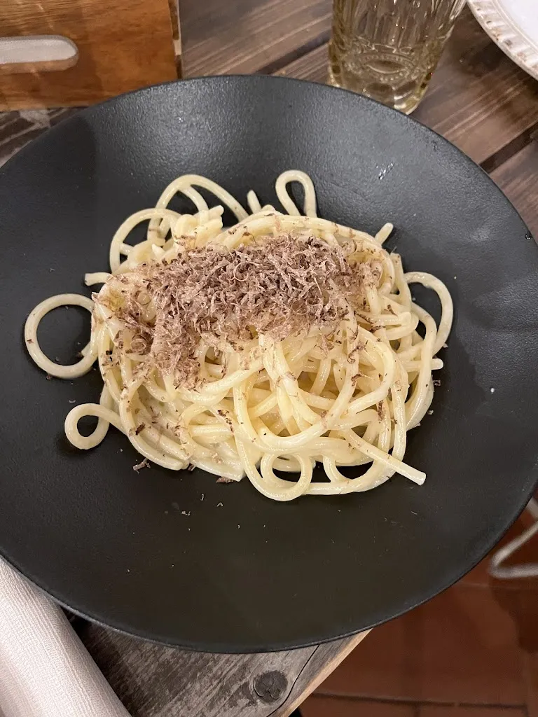 Maria Kirova_Civico TreUnoTre_Portoferraio_recensione