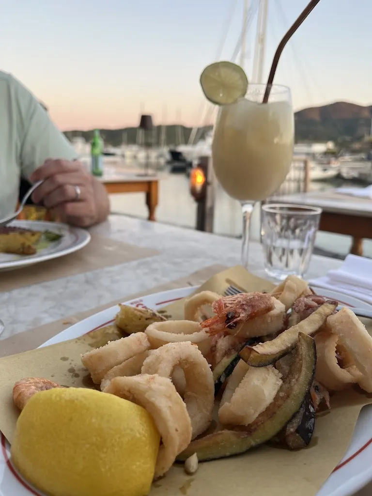 syazzy syazlin_Molo G Osteria Portuale_Portoferraio_recensione