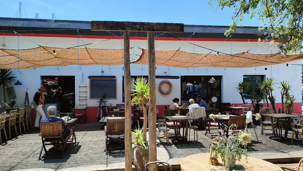 Molo G Osteria Portuale restaurant in Portoferraio