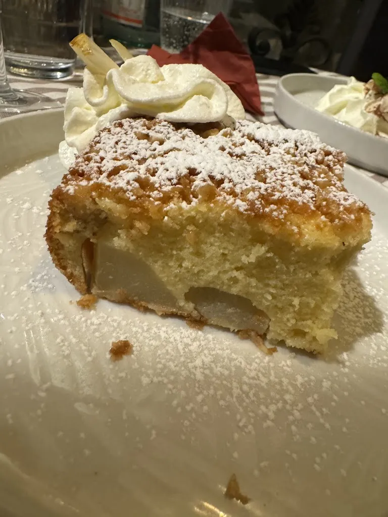 Yvette Staub_La Cisterna_Portoferraio_recensione