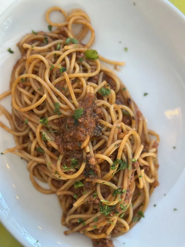 Adam Cernohous_Morsi e Bocconi_Portoferraio_review