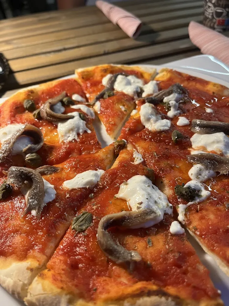 Agata Pawlicka_Black & Wine - Enoteca PizzaBistrot_Portoferraio_review