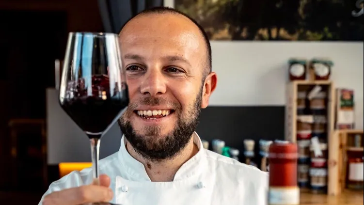 Black & Wine - Enoteca PizzaBistrot_Portoferraio_slider_image_2