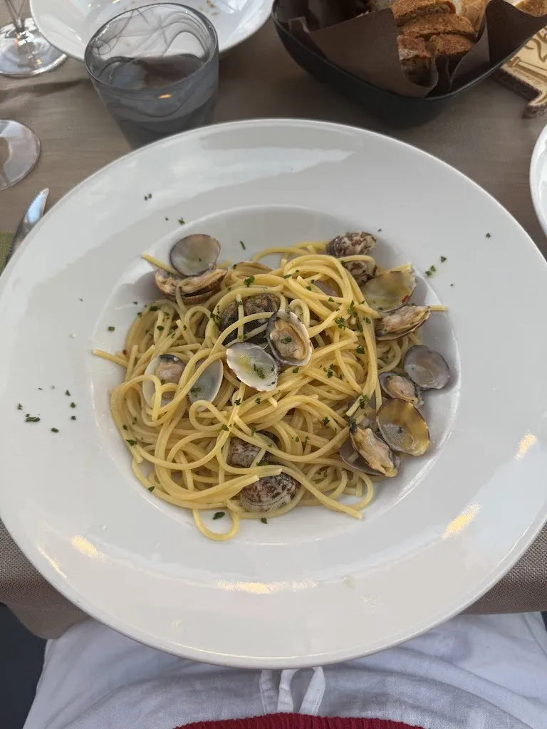 Emily Jenkins_Ristorante Il Molo_Provincia di Livorno_review