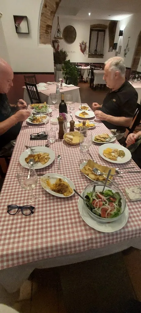 Gill Chadwick_Al Fosso Reale_Provincia di Livorno_review