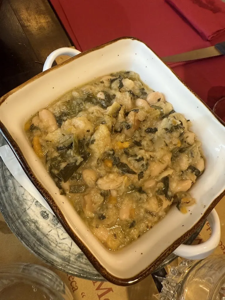 Lourdes Canyamas_Le Cappelle Medicee Restorante_Province of Florence_review